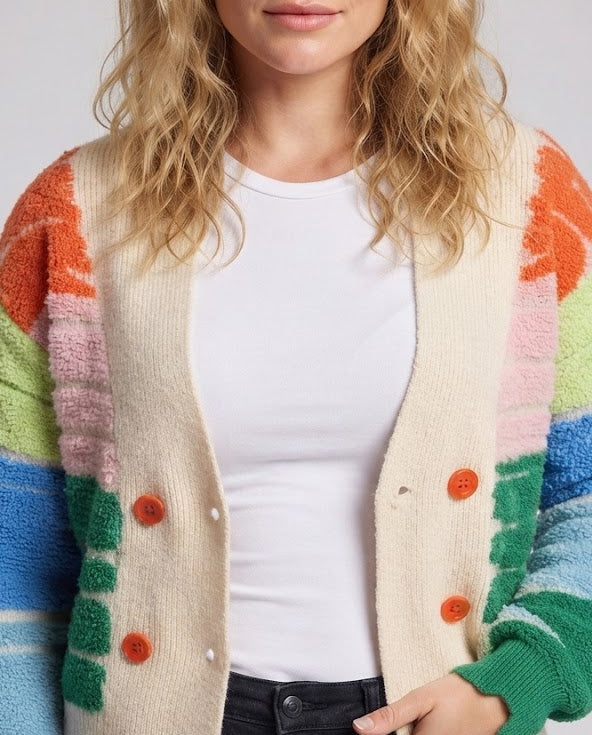 Ladies Short-Cut Double-Breasted Cardigan with Structured Intarsia Fashion Glam