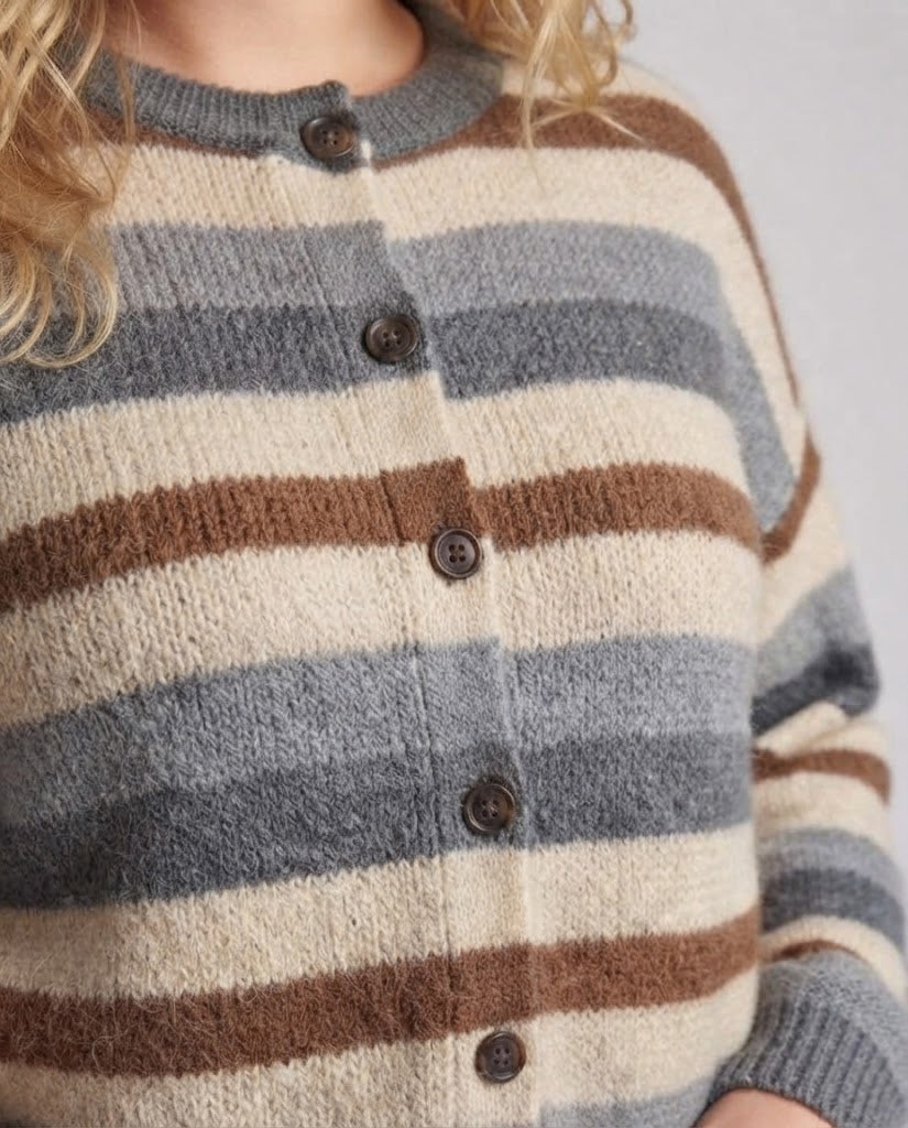 Ladies Short Cardigan in Retro Stripe Look with Ribbed Cuffs Fashion Glam