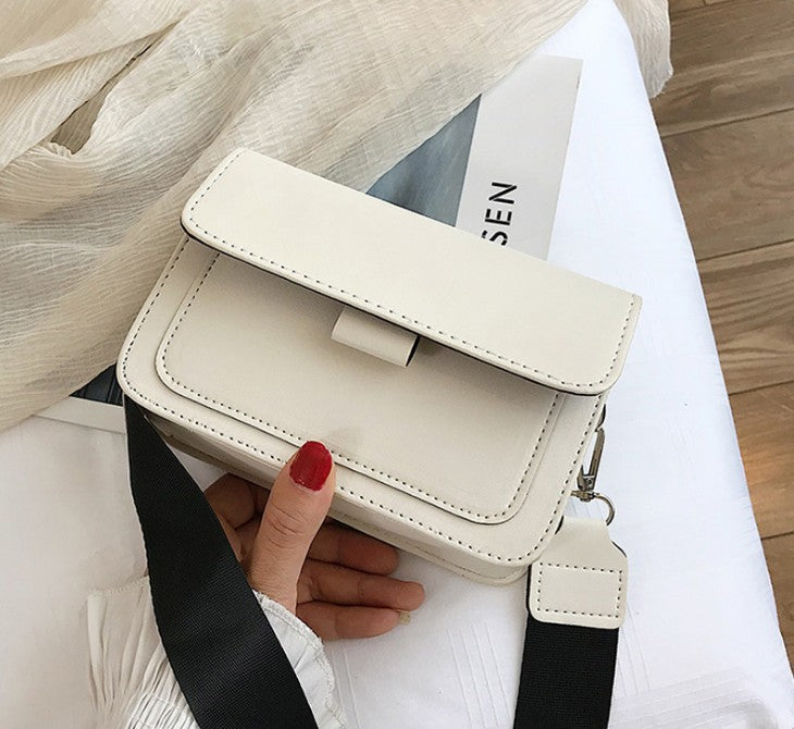 SENNA - CLASSIC CROSSBODY BAG