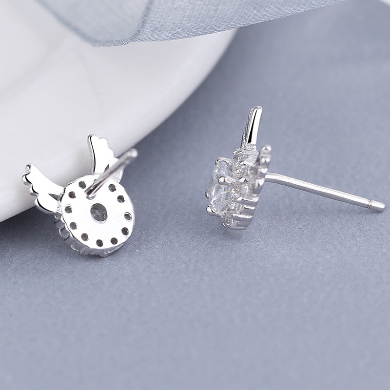 Women's earrings with sparkling crystals and playfully designed wings Fashion Glam