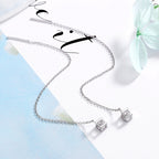 Women's earrings with elegant square pendant and shimmering zirconia Fashion Glam