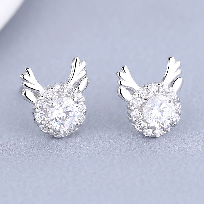 Women's earrings with sparkling crystals and playfully designed wings Fashion Glam