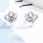 Women’s stud earrings with stylish heart design and sparkling crystals Fashion Glam