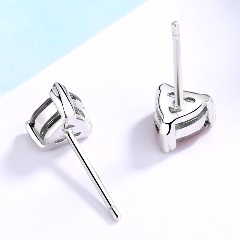 Women's earrings with sparkling heart accents made of high-quality stainless steel Fashion Glam