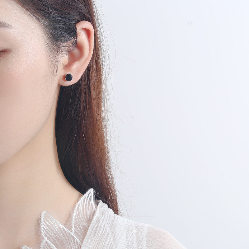 Ladies earrings with sparkling crystals in exquisite wreath design Fashion Glam