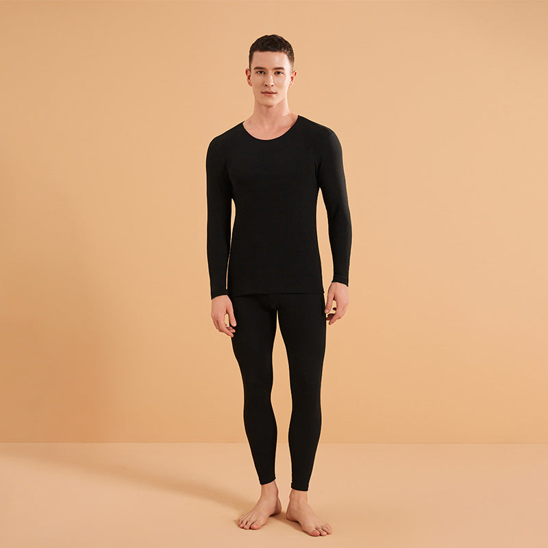 Warm underwear set with round neckline