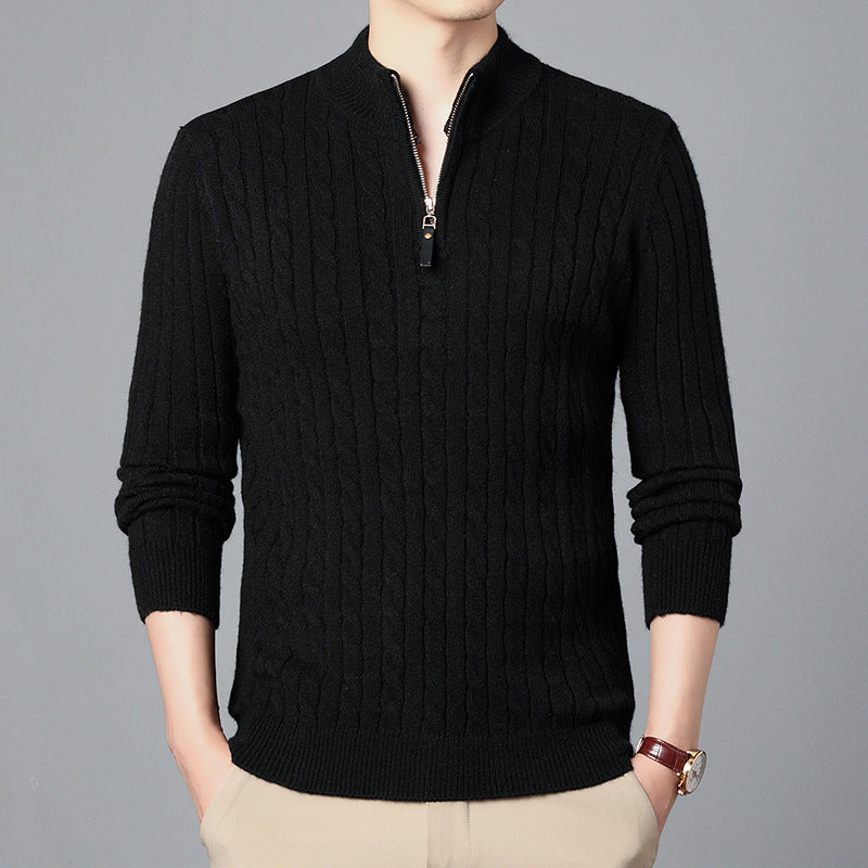 Men's knit sweater with cable pattern and zipper