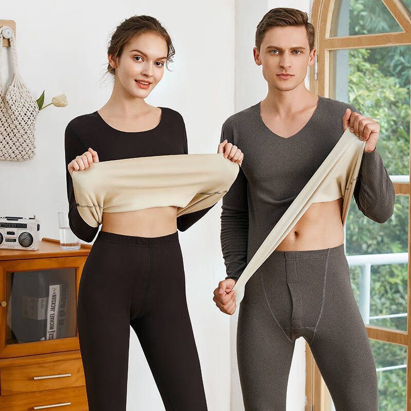 Elastic thermal underwear set with heating function