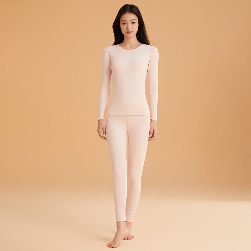 Warm underwear set with round neckline