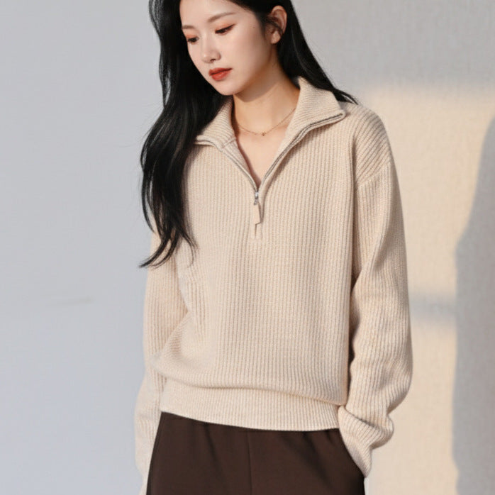 High-quality wool sweater with zipper