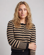 Women's Short Jacquard Cardigan in Graphic Houndstooth and Diamond Pattern with Pearl Button Placket Fashion Glam