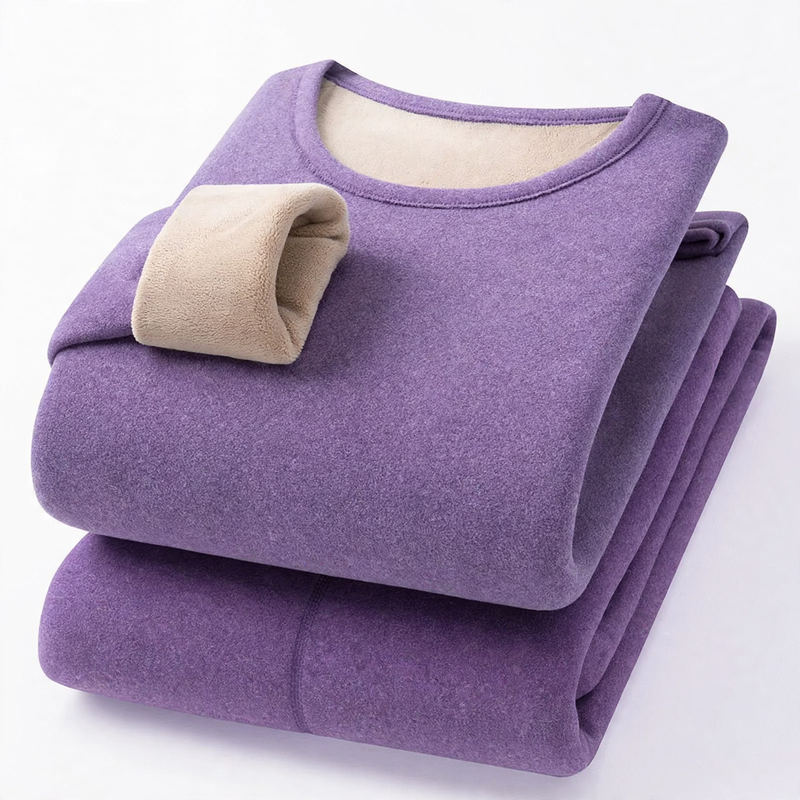 Warm underwear set with round neckline