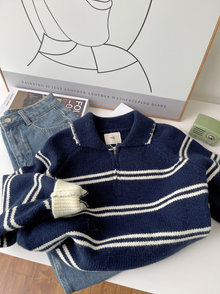 Women's knitted pullover with stripes and zipper