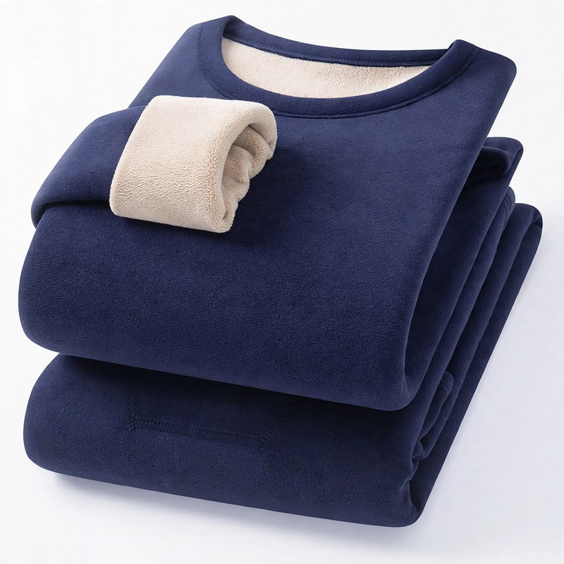 Warm underwear set with round neckline