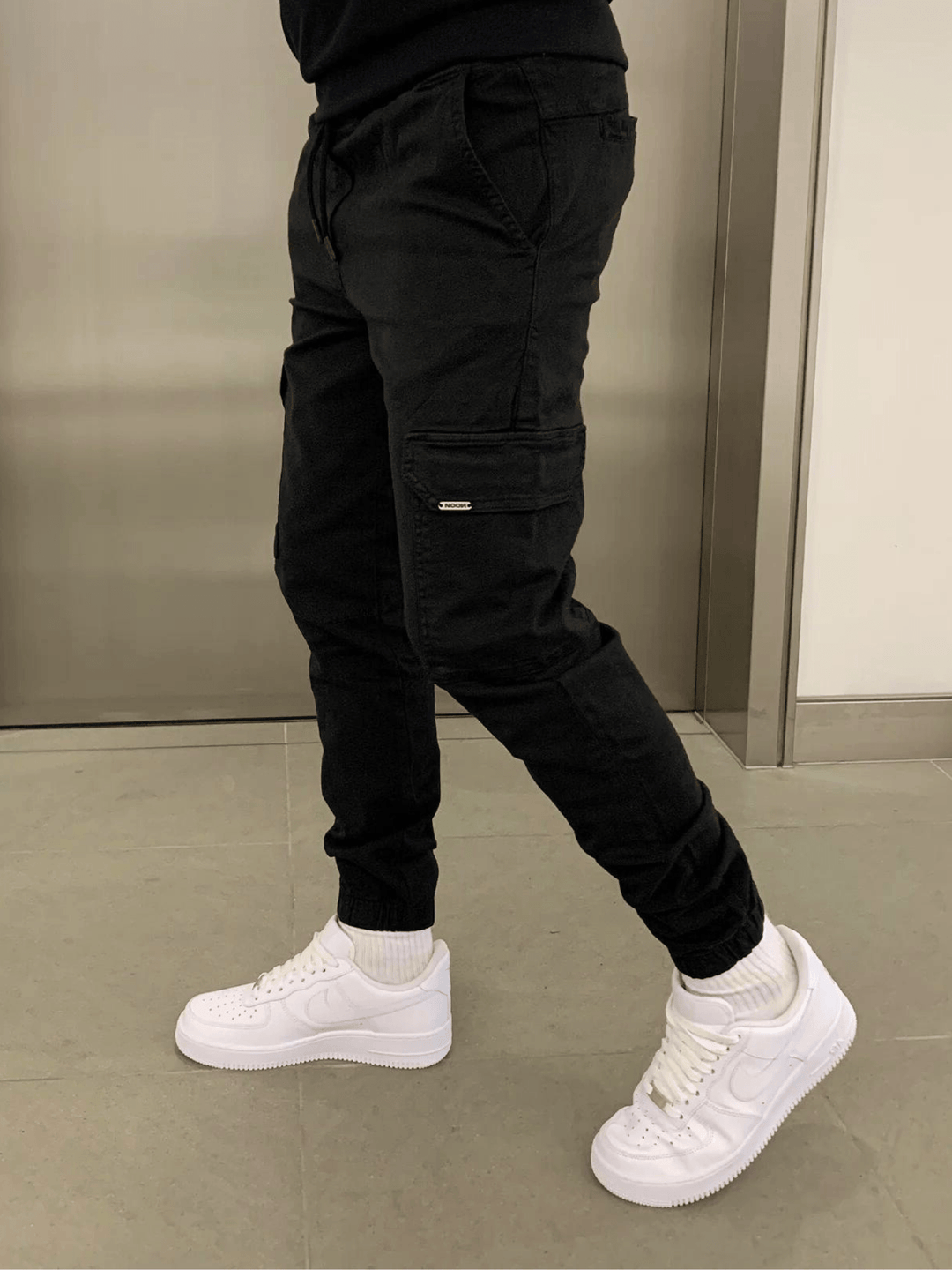 James - Cargo Jogger Fit Functional & Comfortable