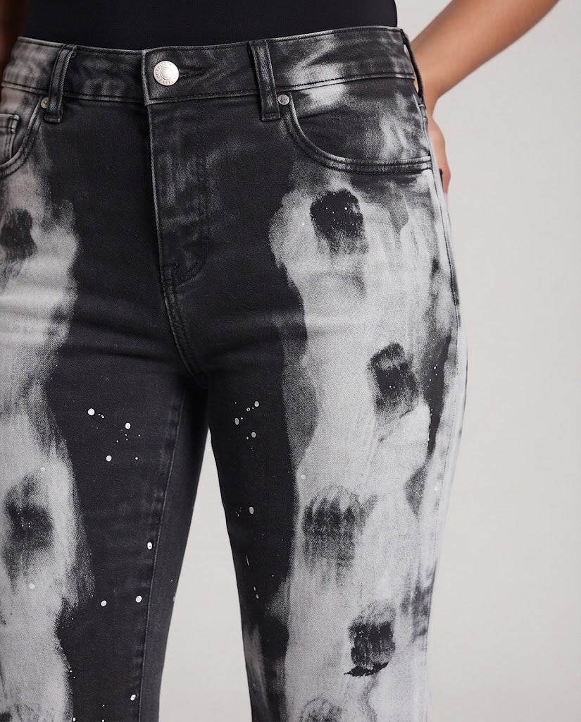 Women's designer jeans in avant-garde style Fashion Glam