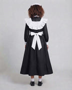 Women's costume dress with ruffle details and elegant accessories Fashion Glam