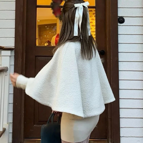 Fashion Glam | High Neck Cape Coat Elegant in Lines Swing Jacket