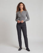 Women's fine rib long-sleeve shirt with button placket and body-hugging silhouette Fashion Glam