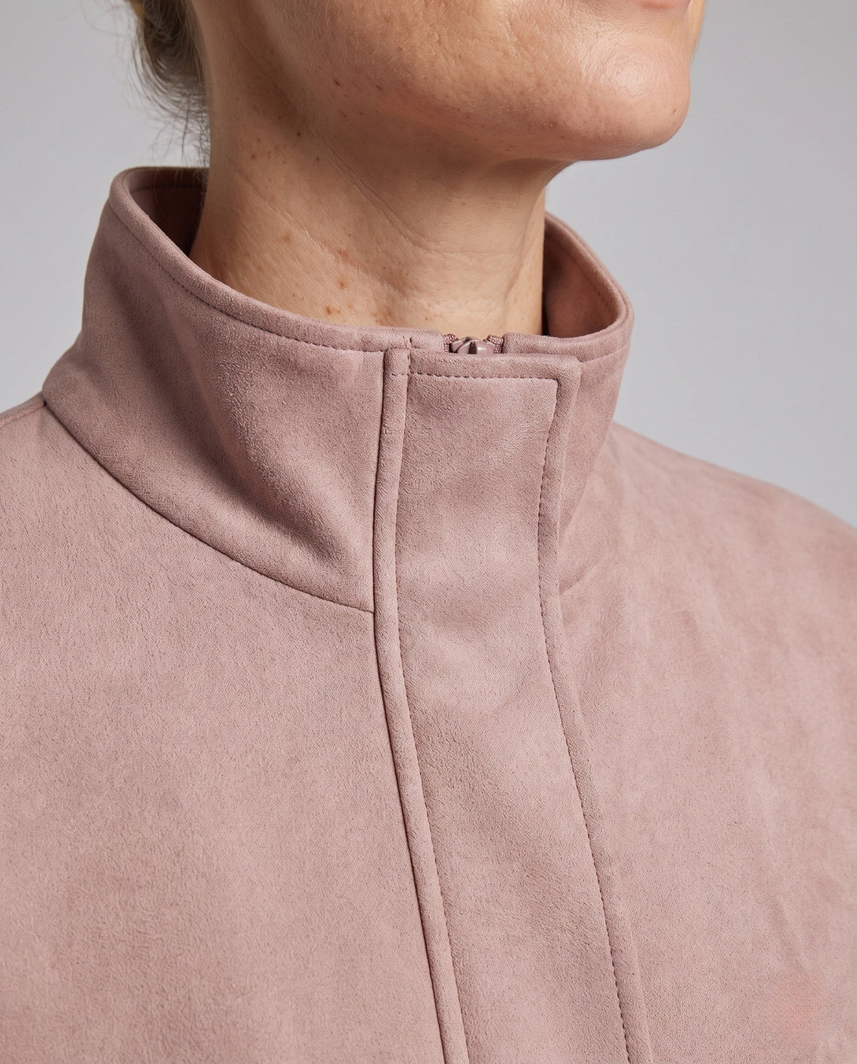 Product 11003147944282 - close_up_detail