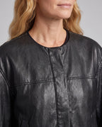 Product 11003148566874 - close_up_detail