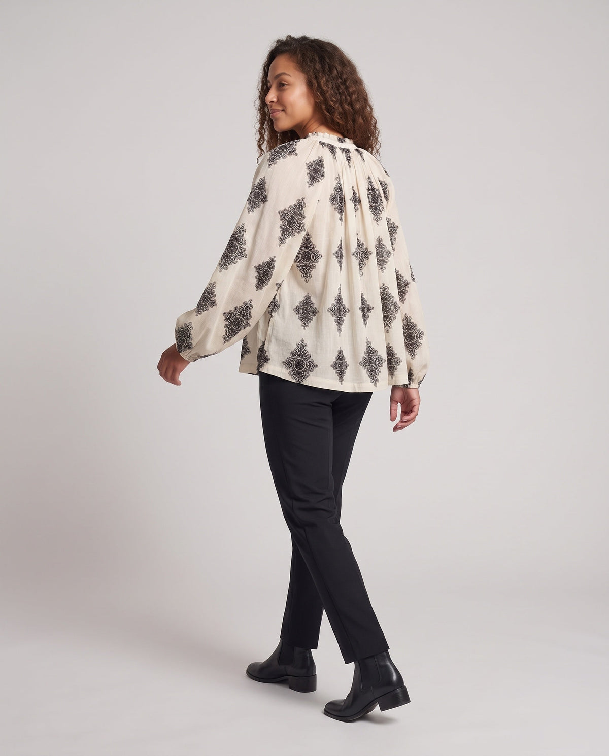 Product 11003939160410 - back_view