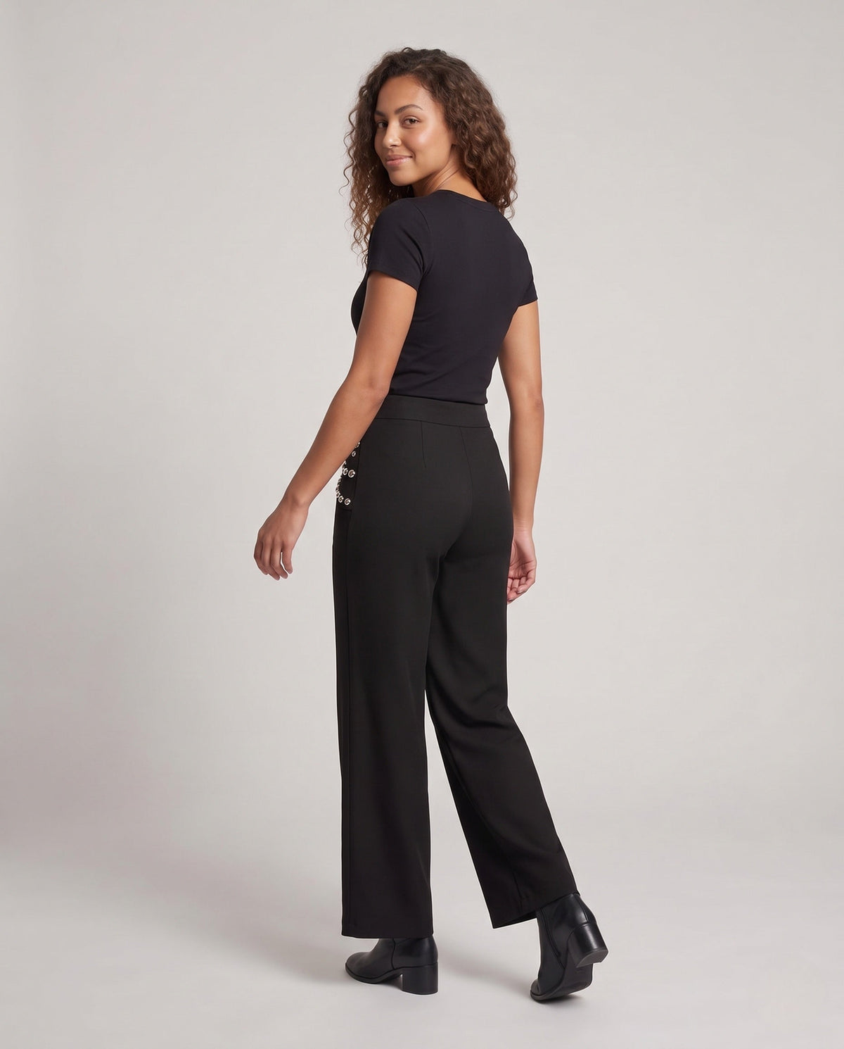 Product 11003939946842 - back_view