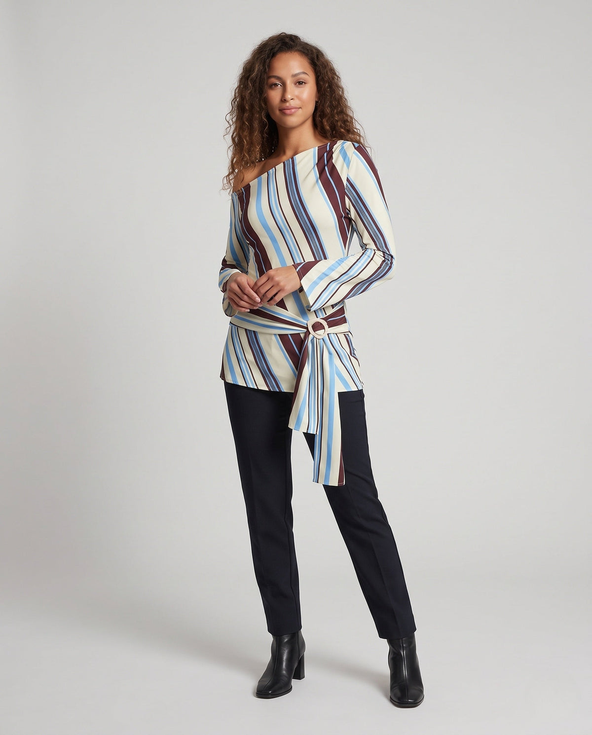 Product 11003941781850 - full_body_front