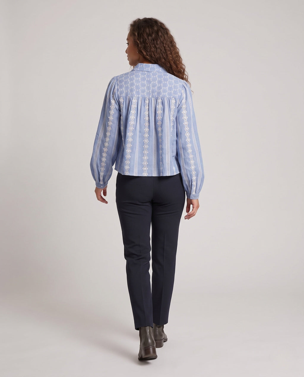 Product 11003942076762 - back_view