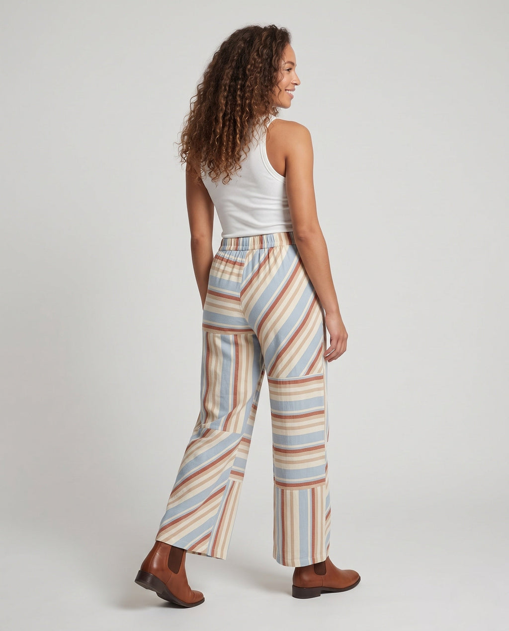 Product 11003943321946 - back_view