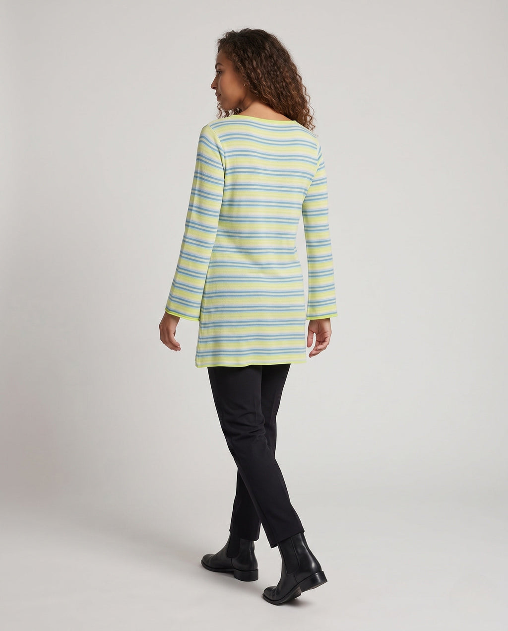 Product 11003944206682 - back_view