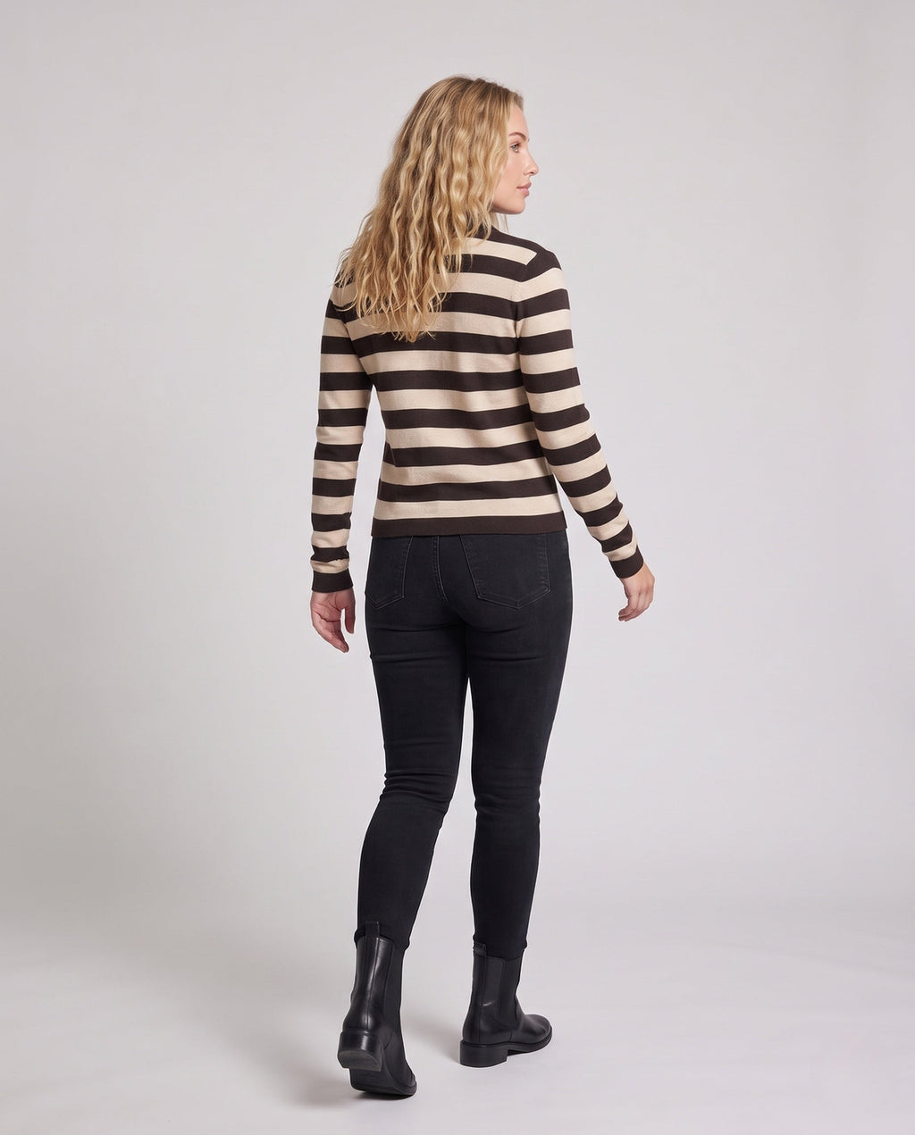 Product 11003944567130 - back_view