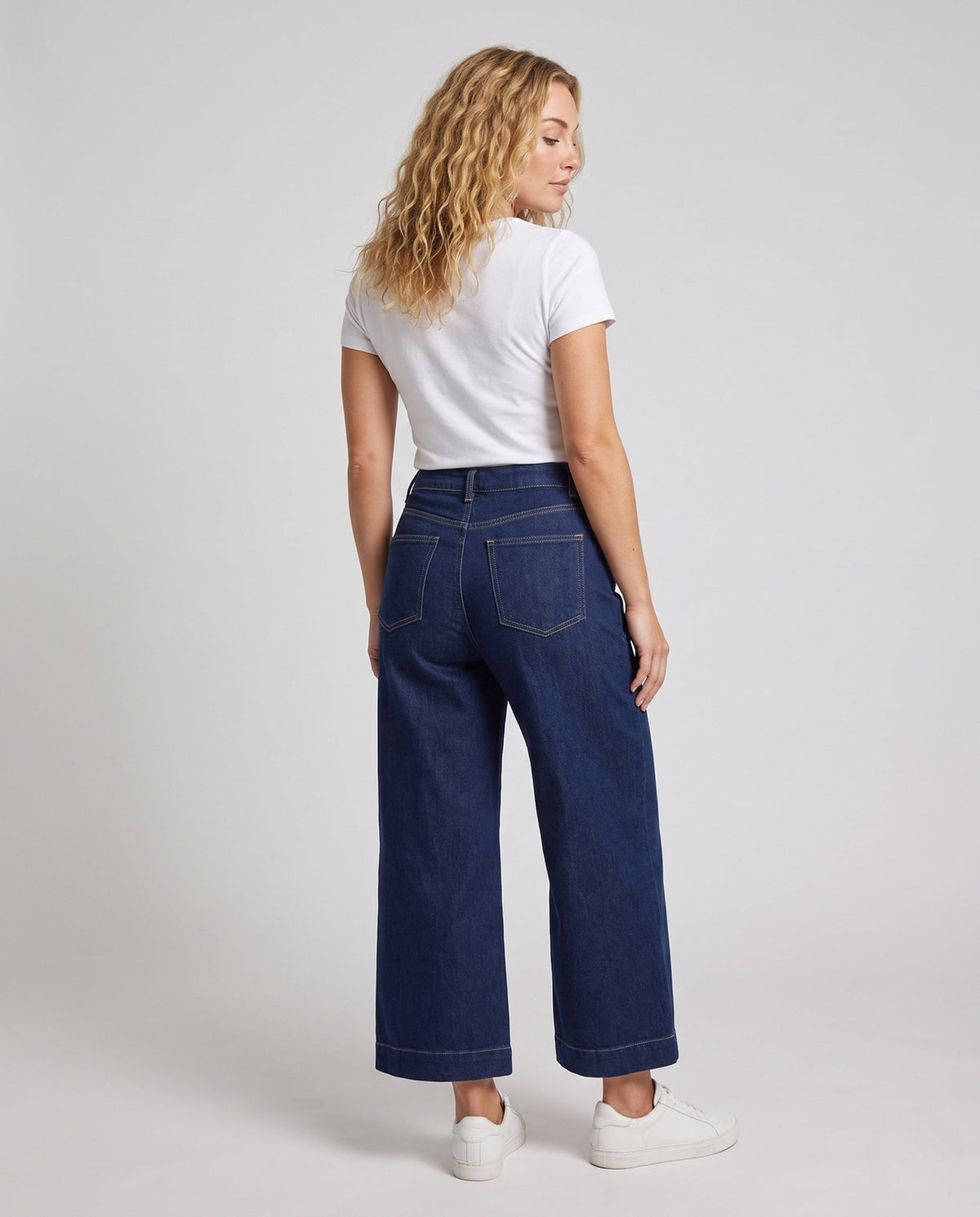 Product 11003944927578 - back_view