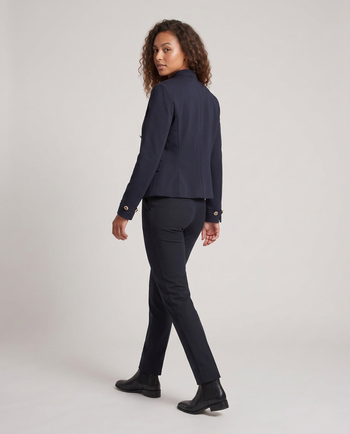 Product 11003946729818 - back_view