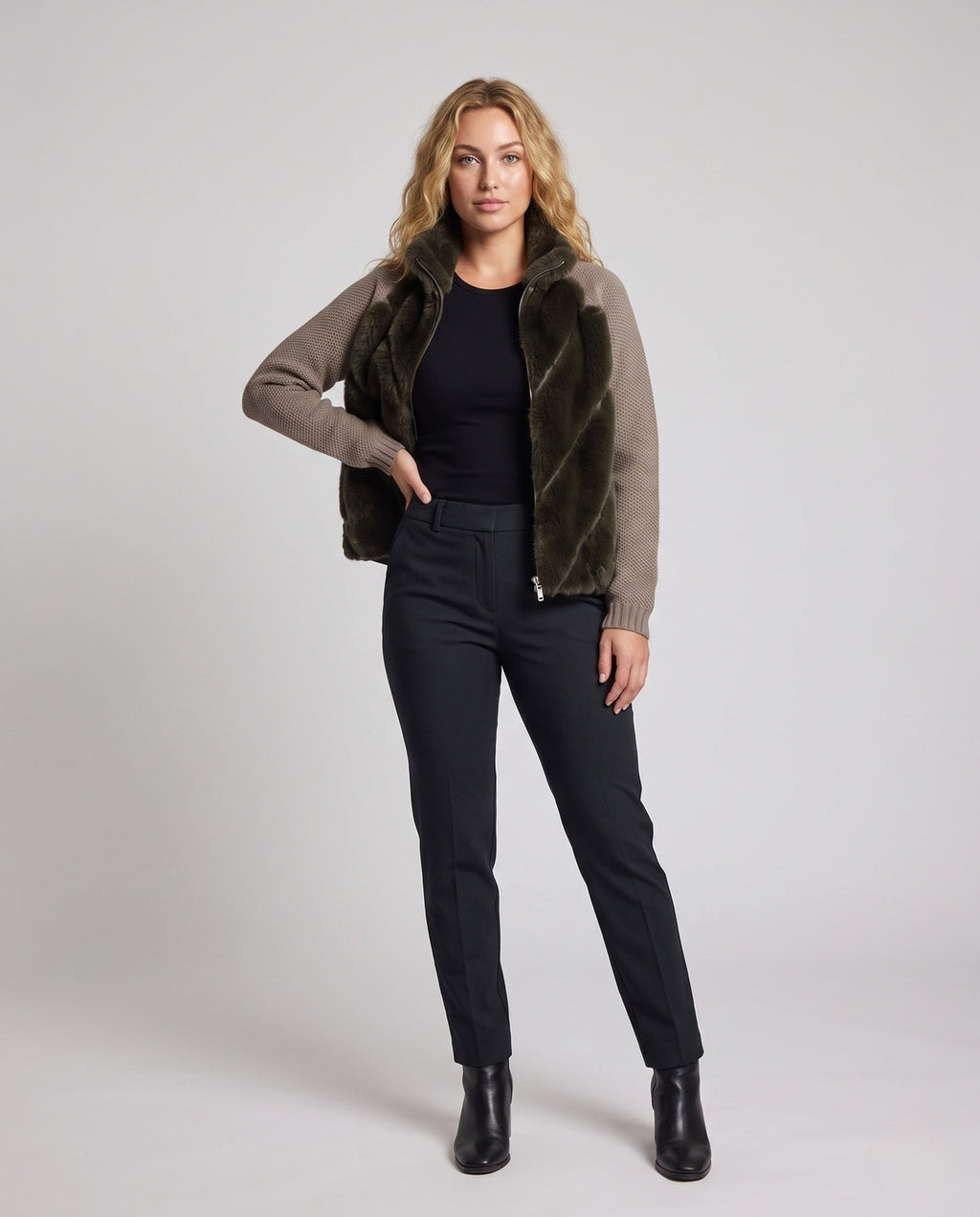 Product 11003947352410 - full_body_front