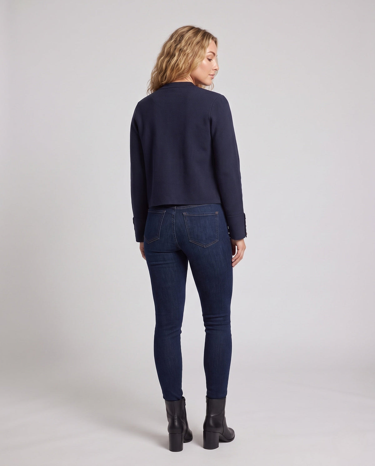 Product 11003948302682 - back_view