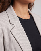 Product 11006399709530 - close_up_detail
