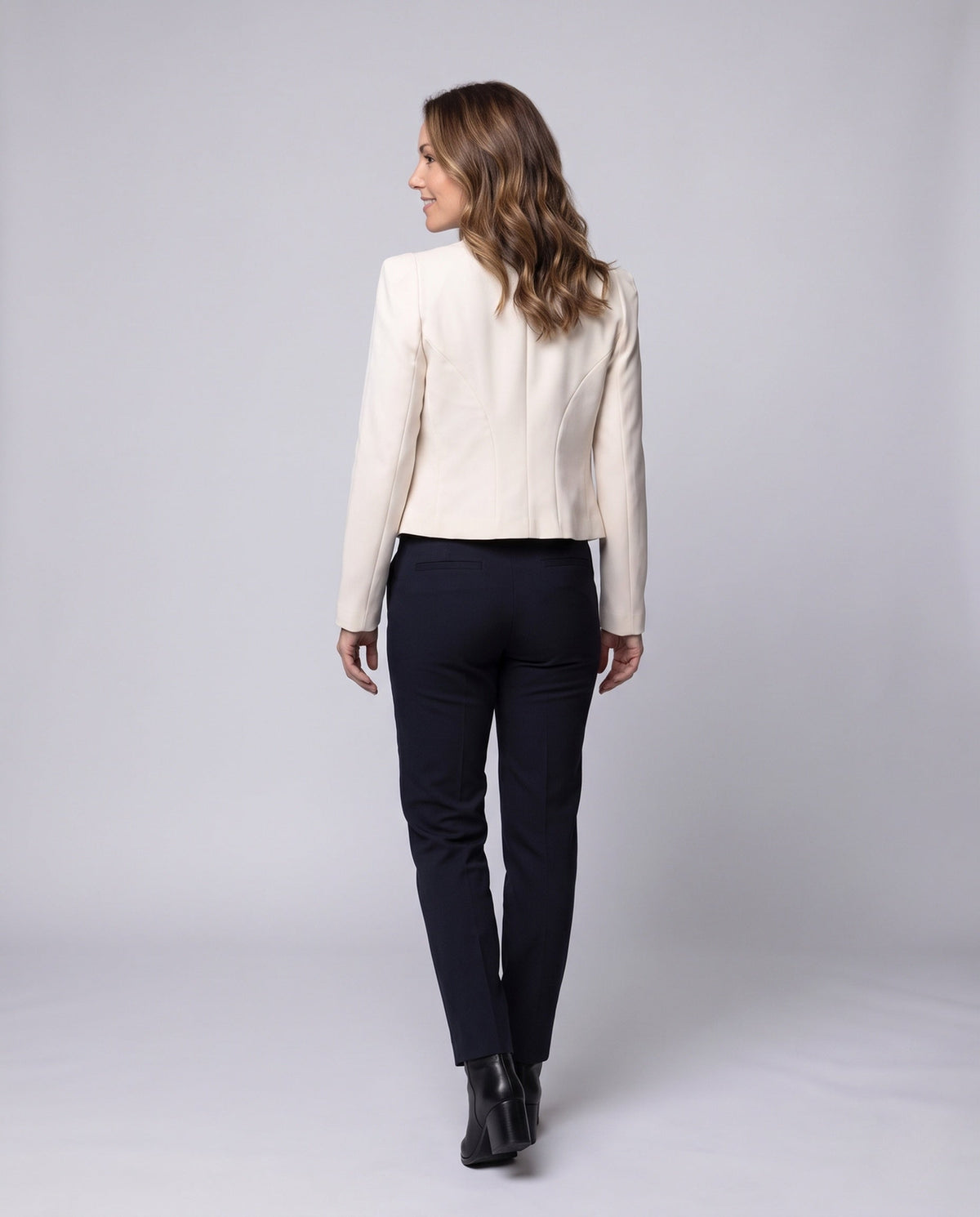 Product 11005622944090 - back_view