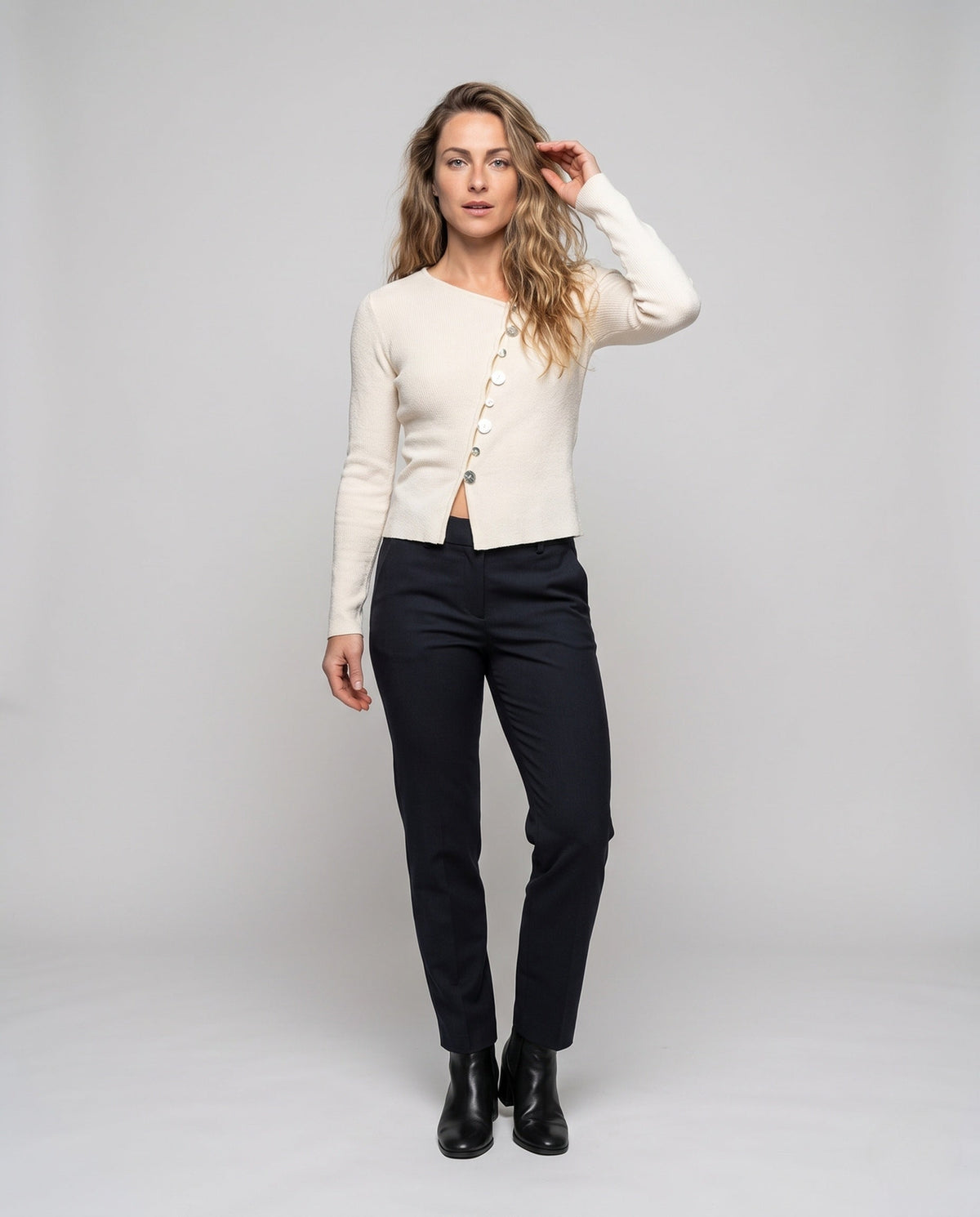 Product 11005625074010 - full_body_front