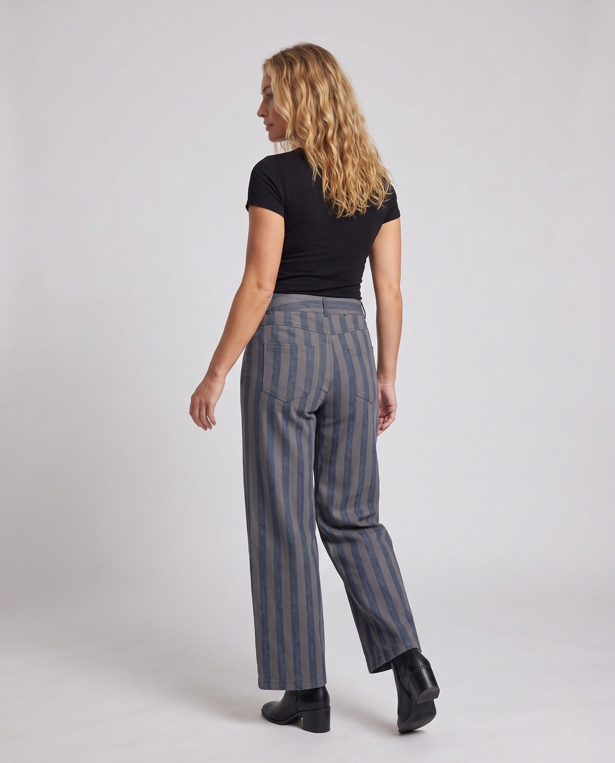 Product 11005627924826 - back_view