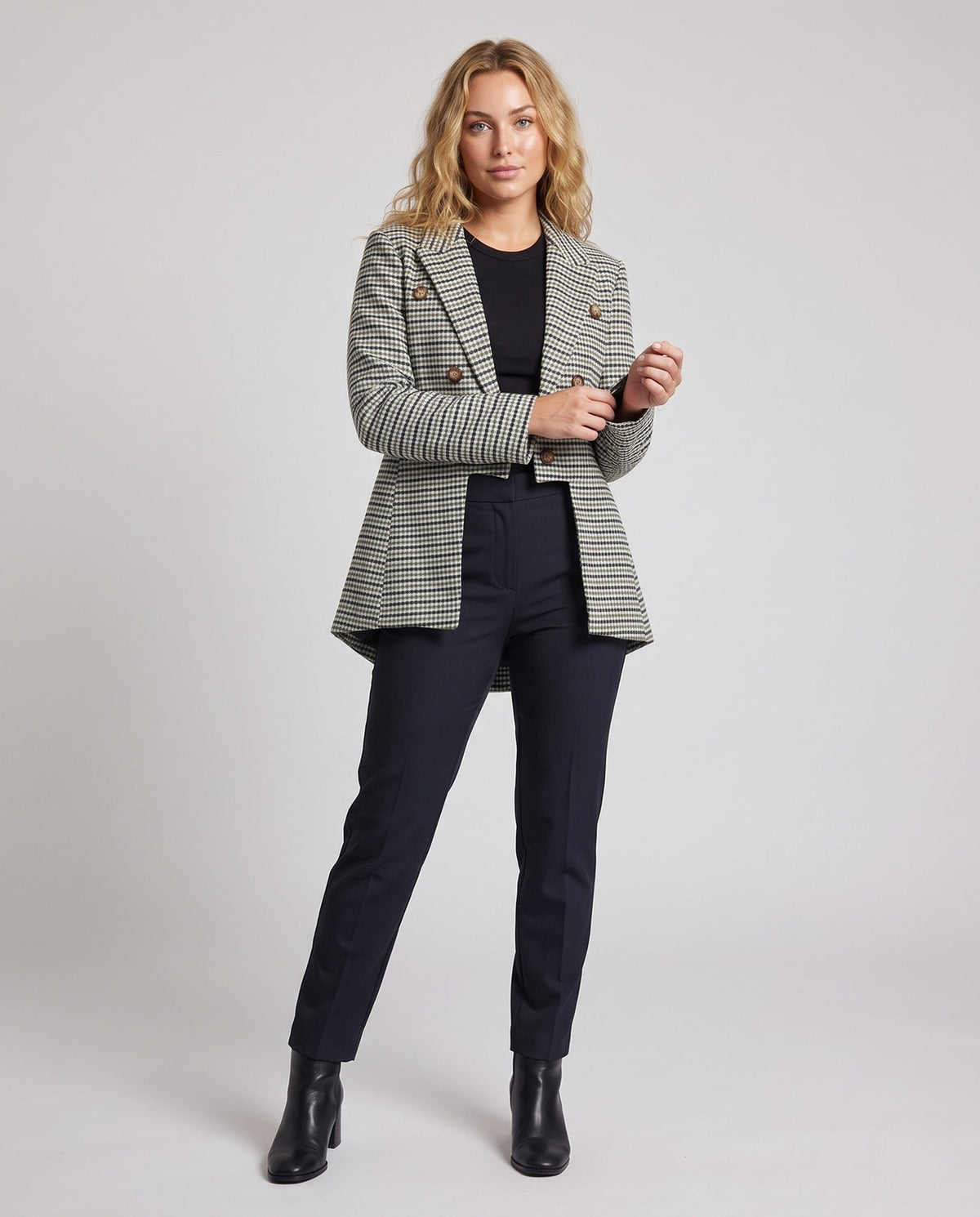 Product 11005628121434 - full_body_front