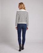 Product 11005629137242 - back_view
