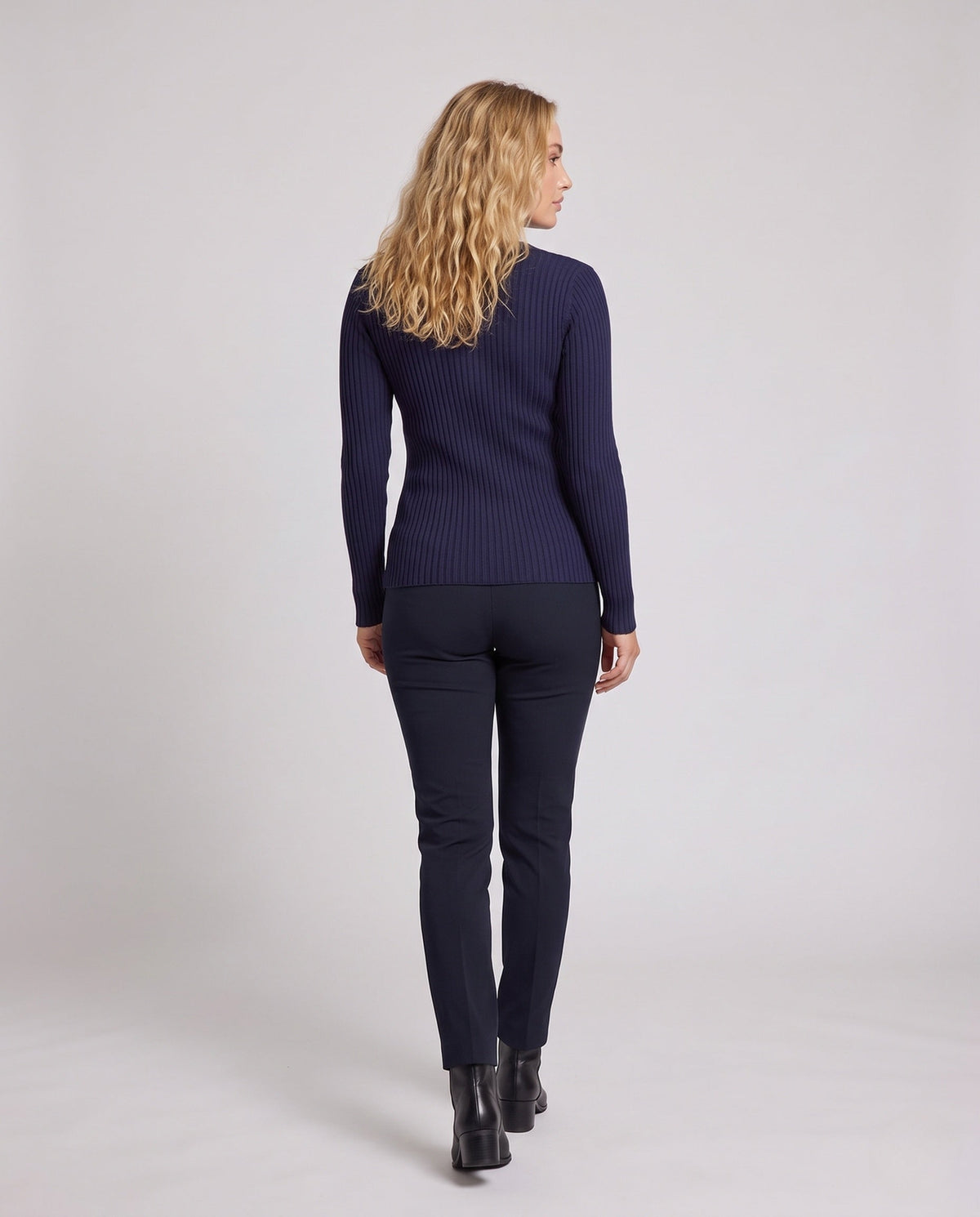 Product 11005630054746 - back_view