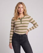 Product 11005630251354 - upper_body