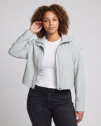 Product 11005636739418 - upper_body