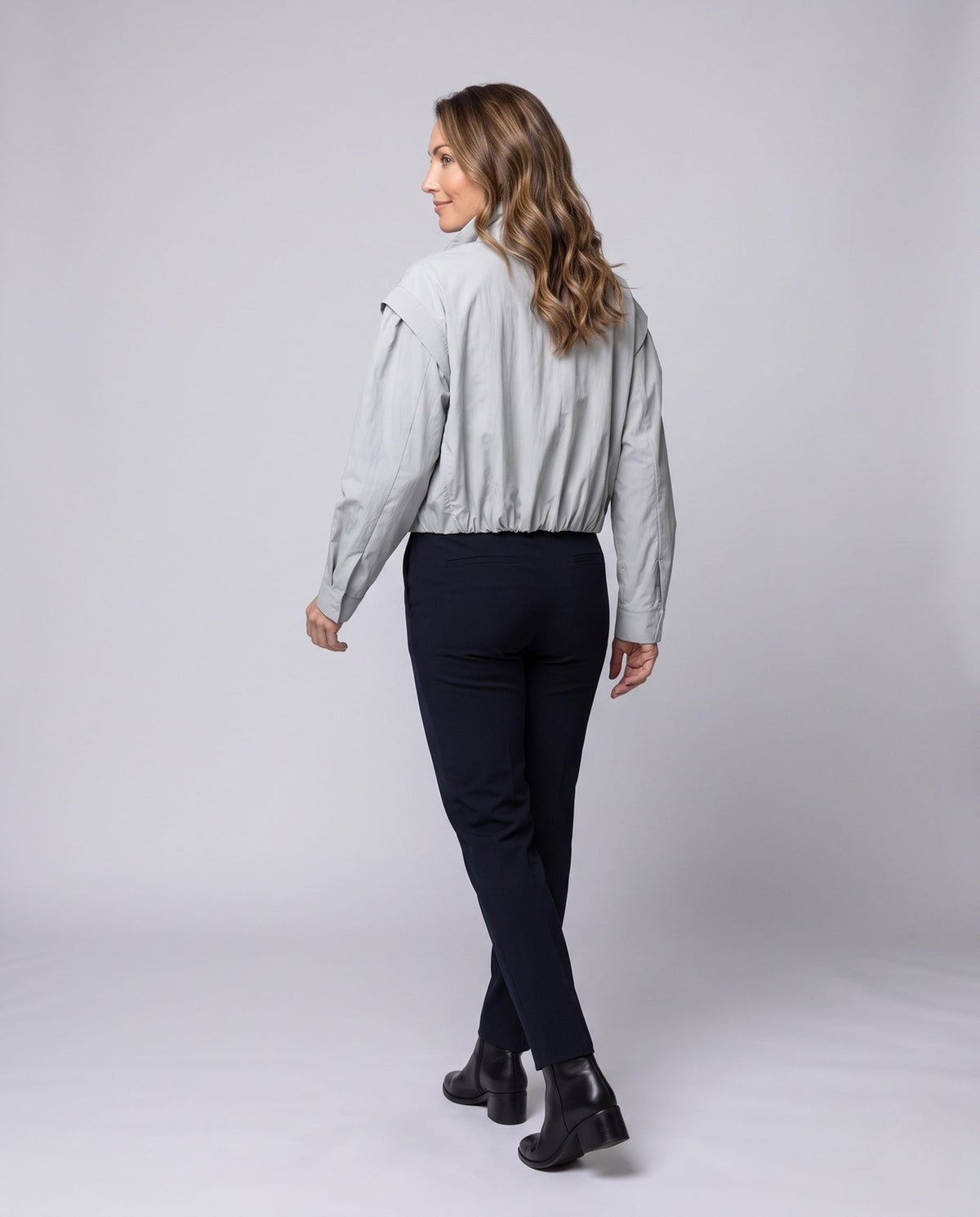 Product 11005637689690 - back_view