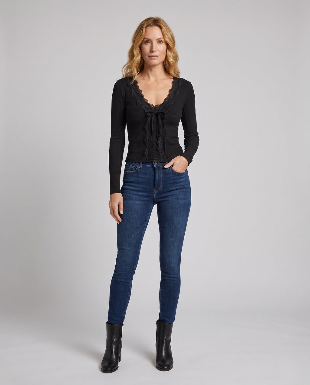 Product 11005639852378 - full_body_front
