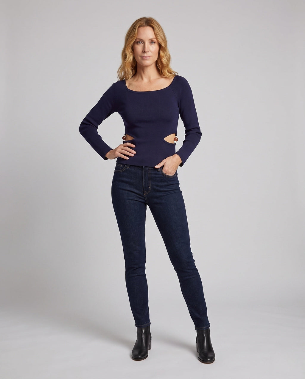 Product 11005639885146 - full_body_front