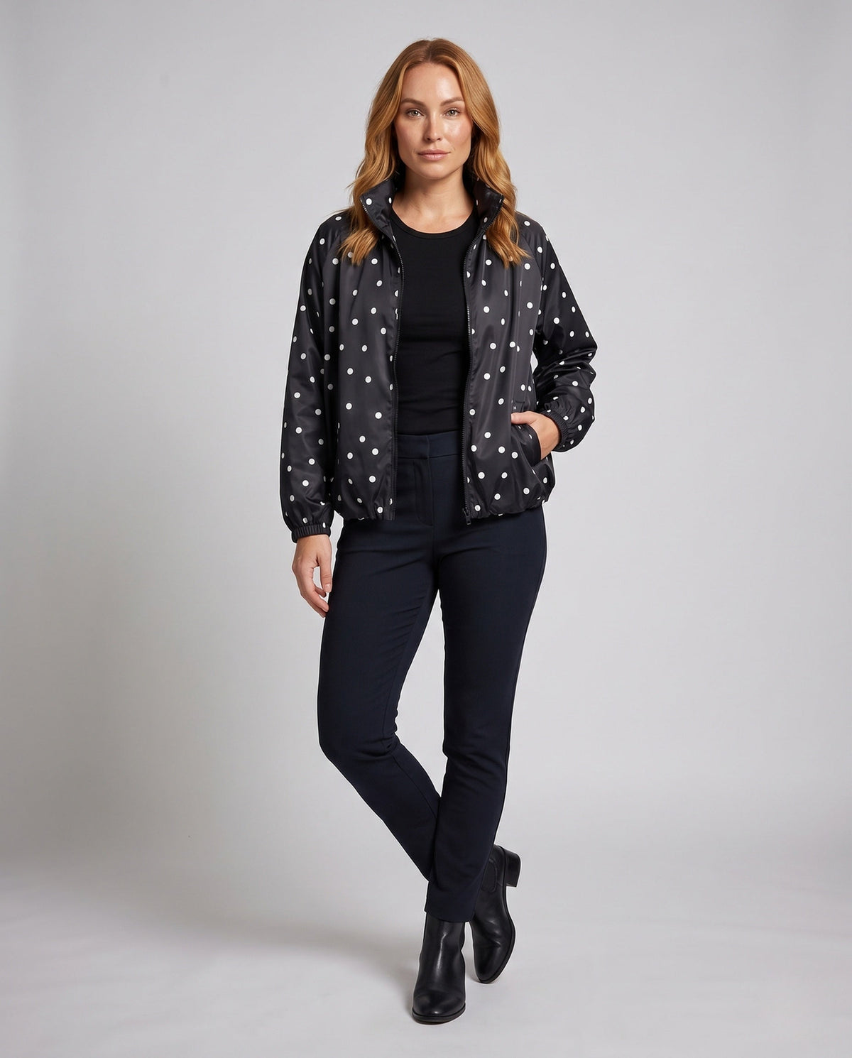 Product 11005640343898 - full_body_front