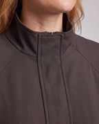 Product 11006373921114 - close_up_detail